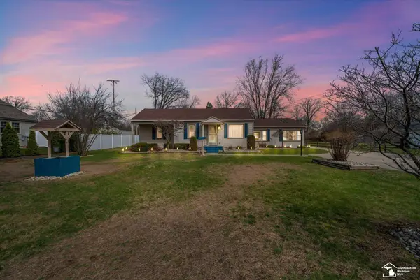 3960 W Sterns Rd. RD, Lambertville, MI 48144