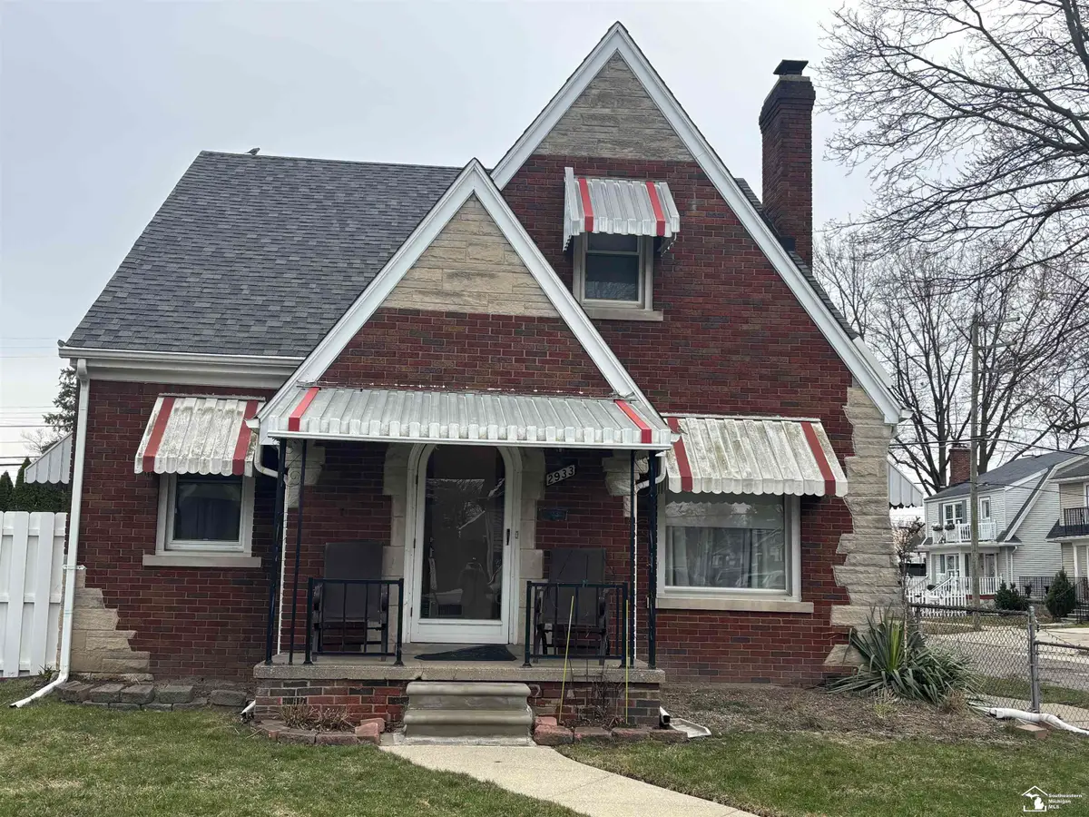 2933 Fort Park AVE, Lincoln Park, MI 48146 - #1