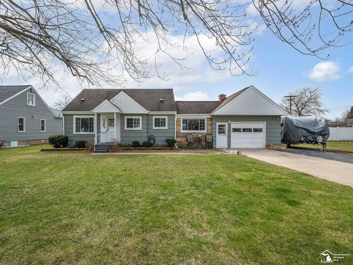 365 Sidney ST, Dundee, MI 48131 - #1