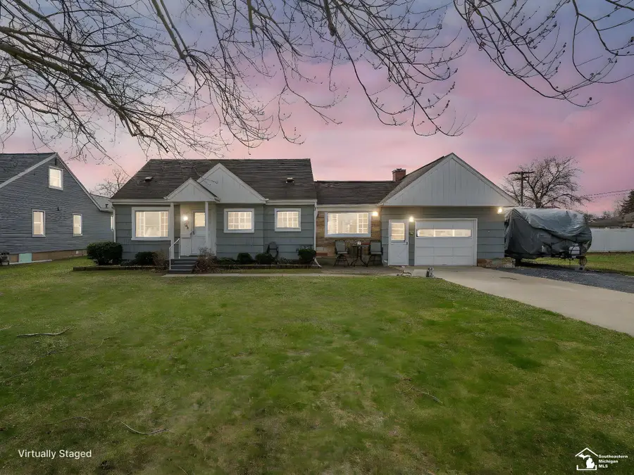 365 Sidney ST, Dundee, MI 48131 - #2