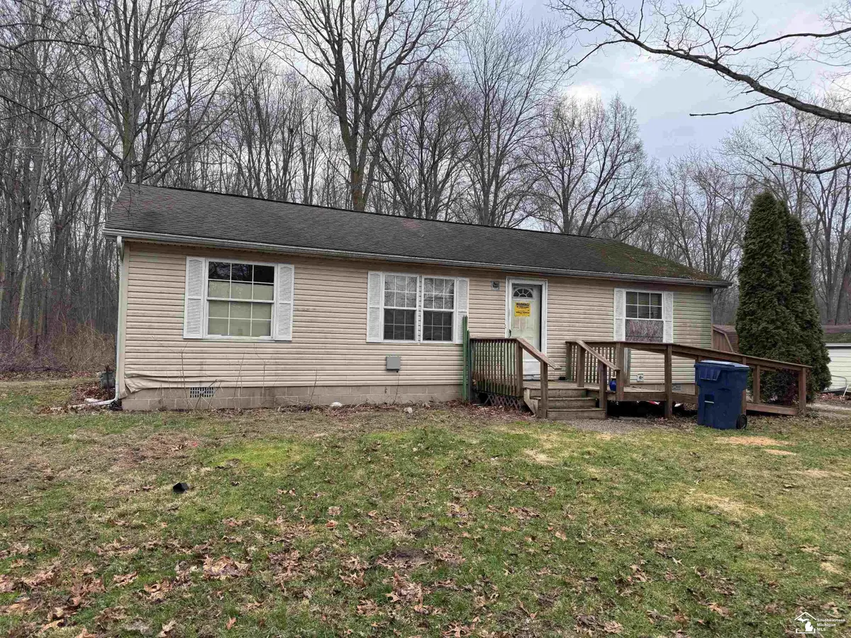 9404 Summerfield RD, Temperance, MI 48182 - #1