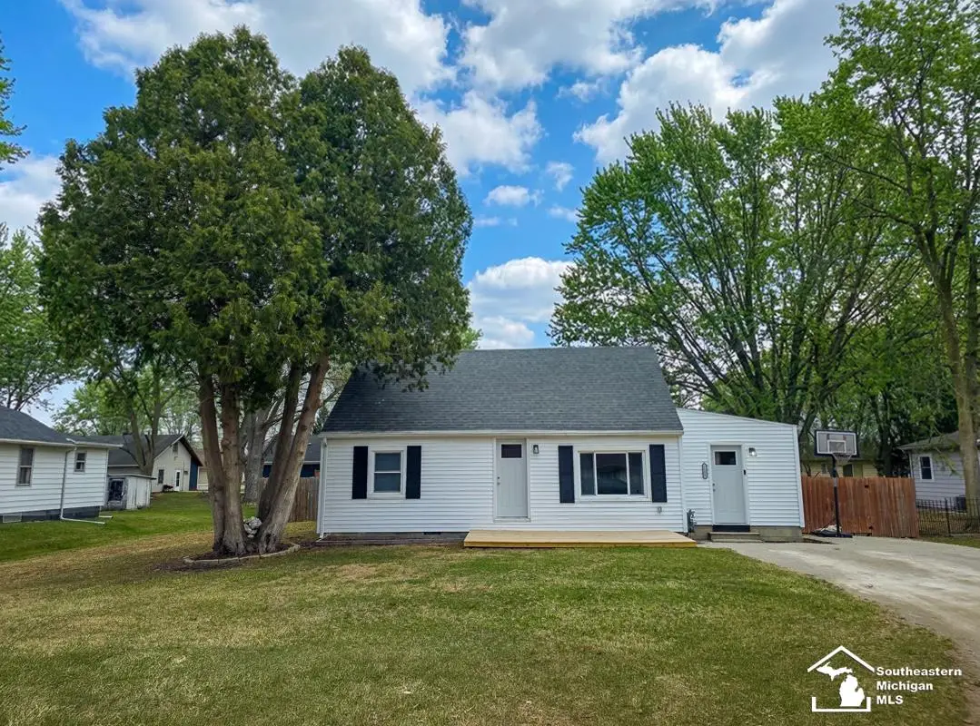 7100 Taylor AVE, Temperance, MI 48182 - #1