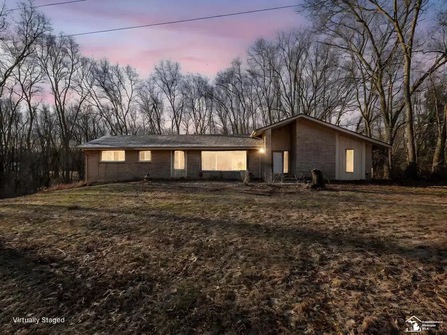 1795 Richards RD, Clarklake, MI 49234 - #2