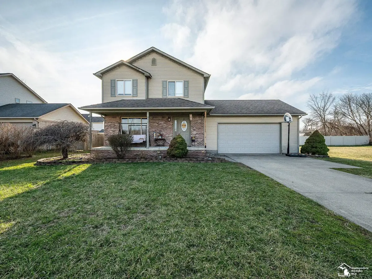 12459 Matthews ST, Carleton, MI 48117 - #1