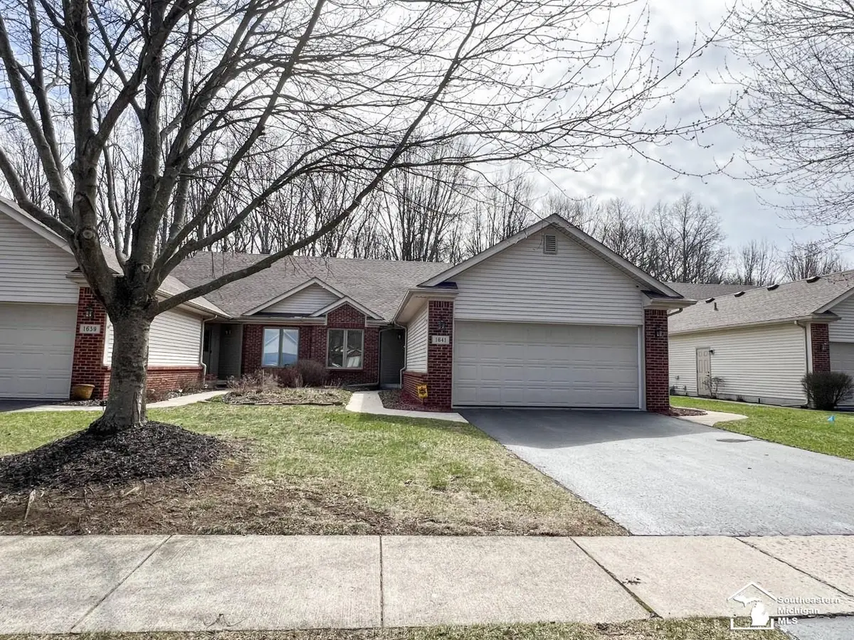1641 Spruce CT, Temperance, MI 48182 - #1