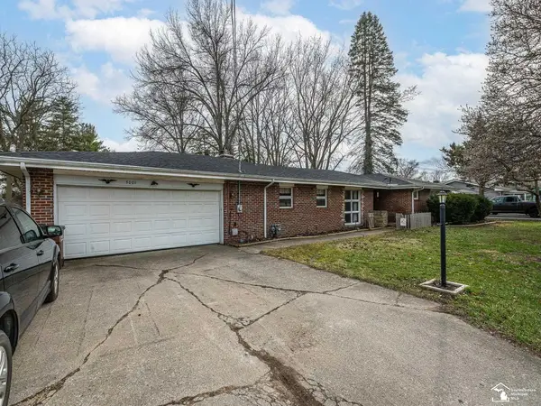 3001 Yargerville RD, LaSalle, MI 48145