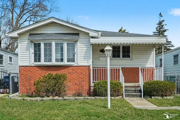 1766 White AVE, LincolnPark, MI 48146