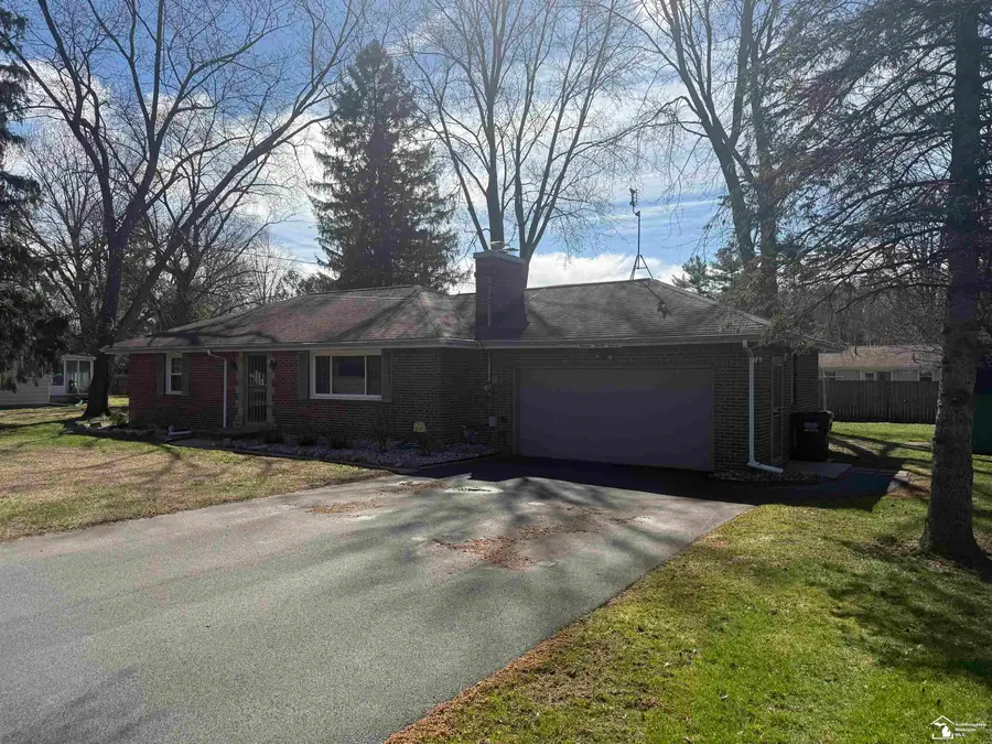 1127 Oakmont DR, Temperance, MI 48182 - #3