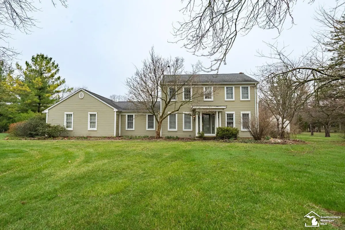 11763 Grafton RD, Carleton, MI 48117 - #1