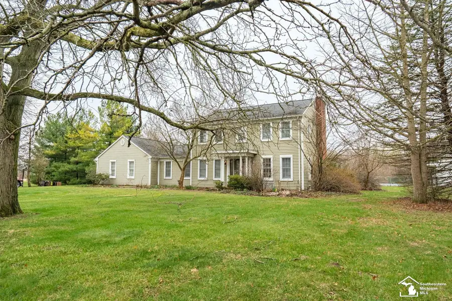 11763 Grafton RD, Carleton, MI 48117 - #3