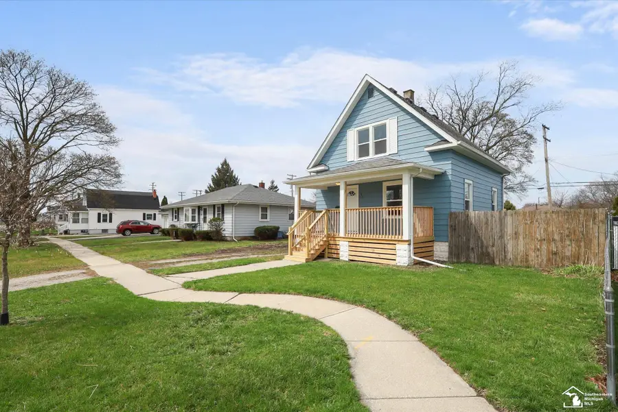 537 Maple BLVD, Monroe, MI 48162 - #2