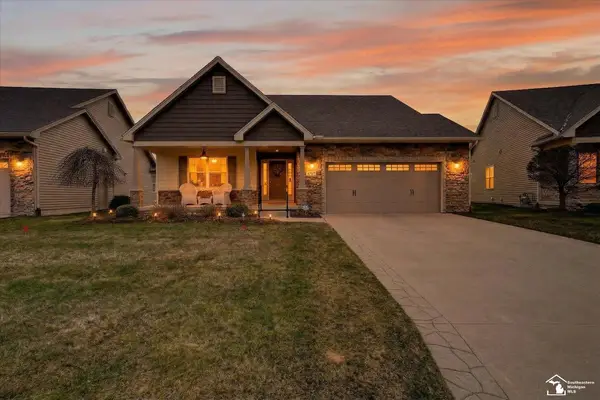 6727 W Summer Breeze, Lambertville, MI 48144