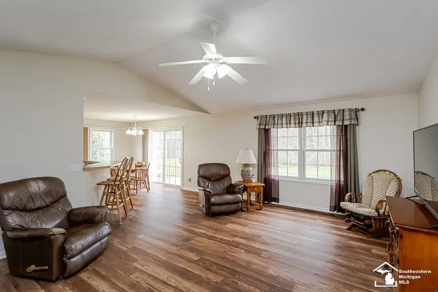 1897 Allan ST, Adrian, MI 49221 - #3