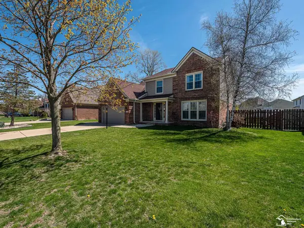 849 Regents PARK, Monroe, MI 48161
