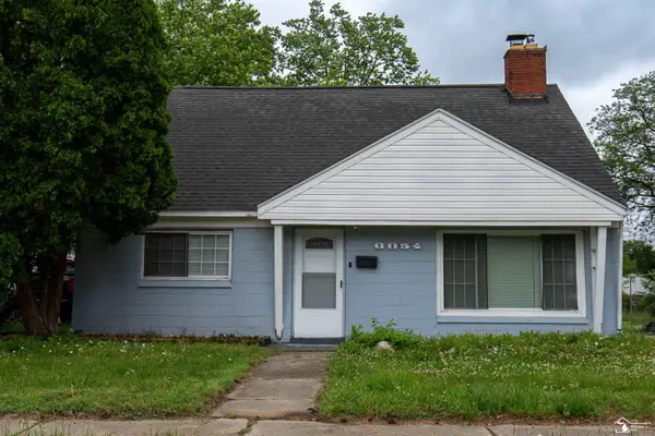 6854 Fenton ST, DearbornHeights, MI 48127
