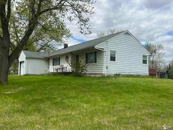 3300 W Stein RD, LaSalle, MI 48145