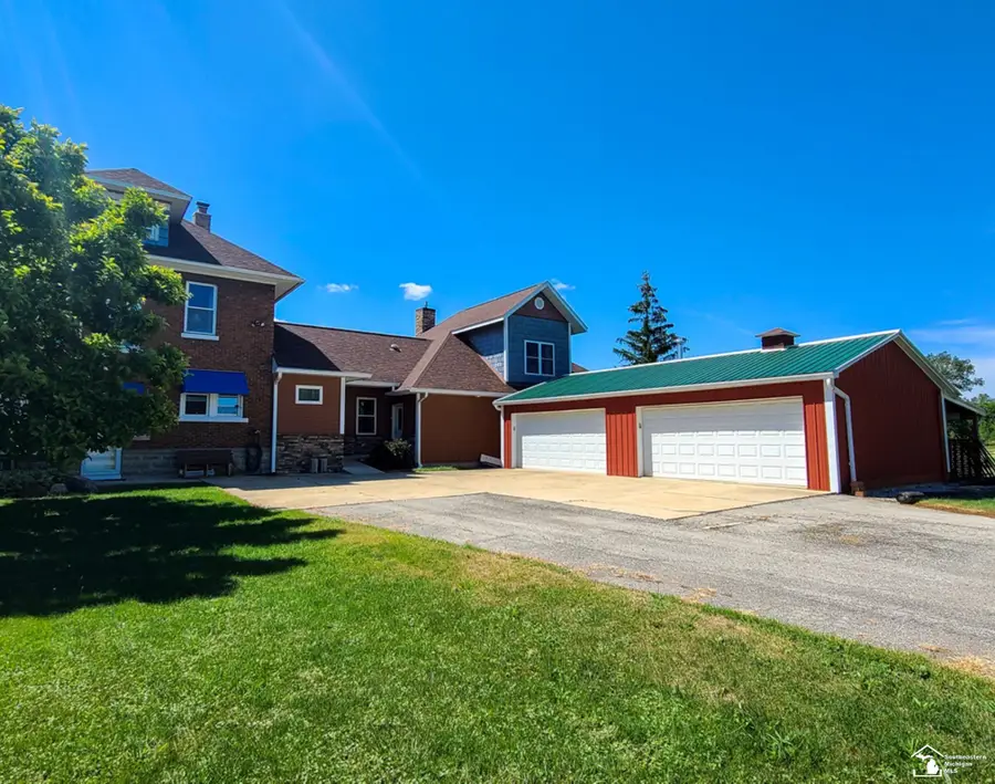 1827 Newport RD, Newport, MI 48166 - #3