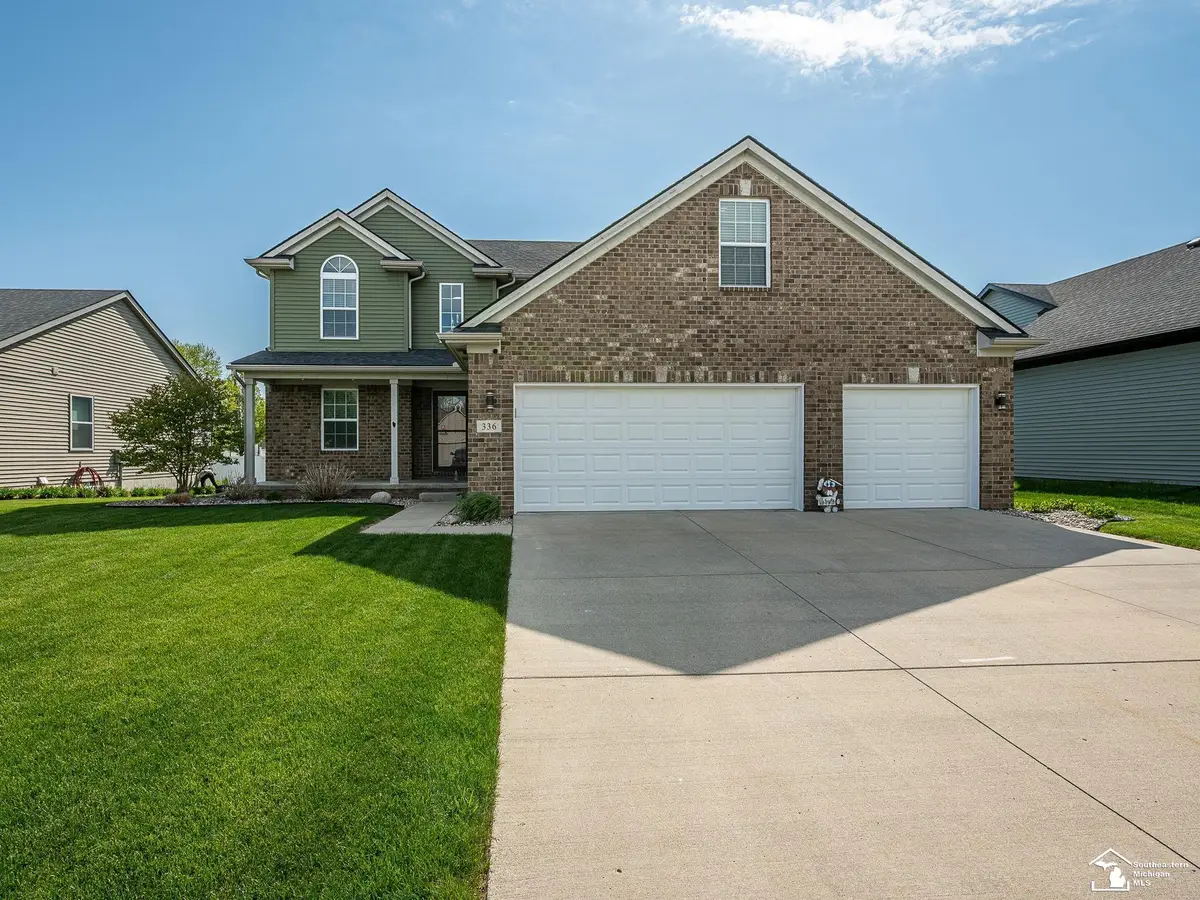 336 White Owl LN, Dundee, MI 48131 - #1