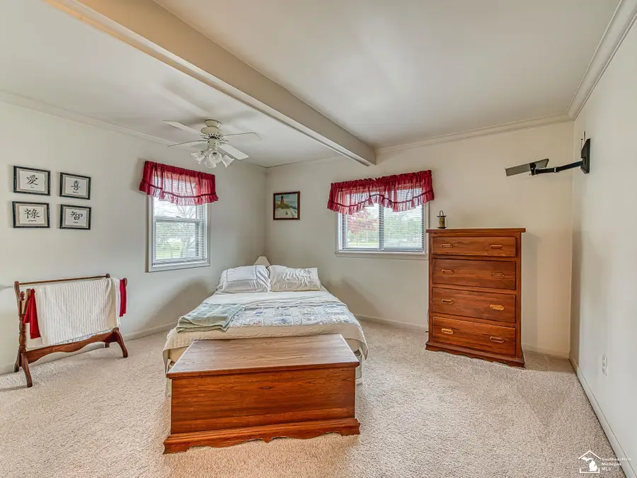 11952 Grafton RD, Carleton, MI 48117 - #3