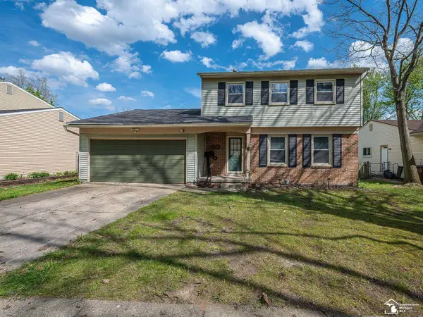 1790 Hamlet DR, Ypsilanti, MI 48198
