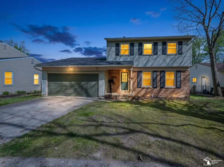 1790 Hamlet DR, Ypsilanti, MI 48198 - #2