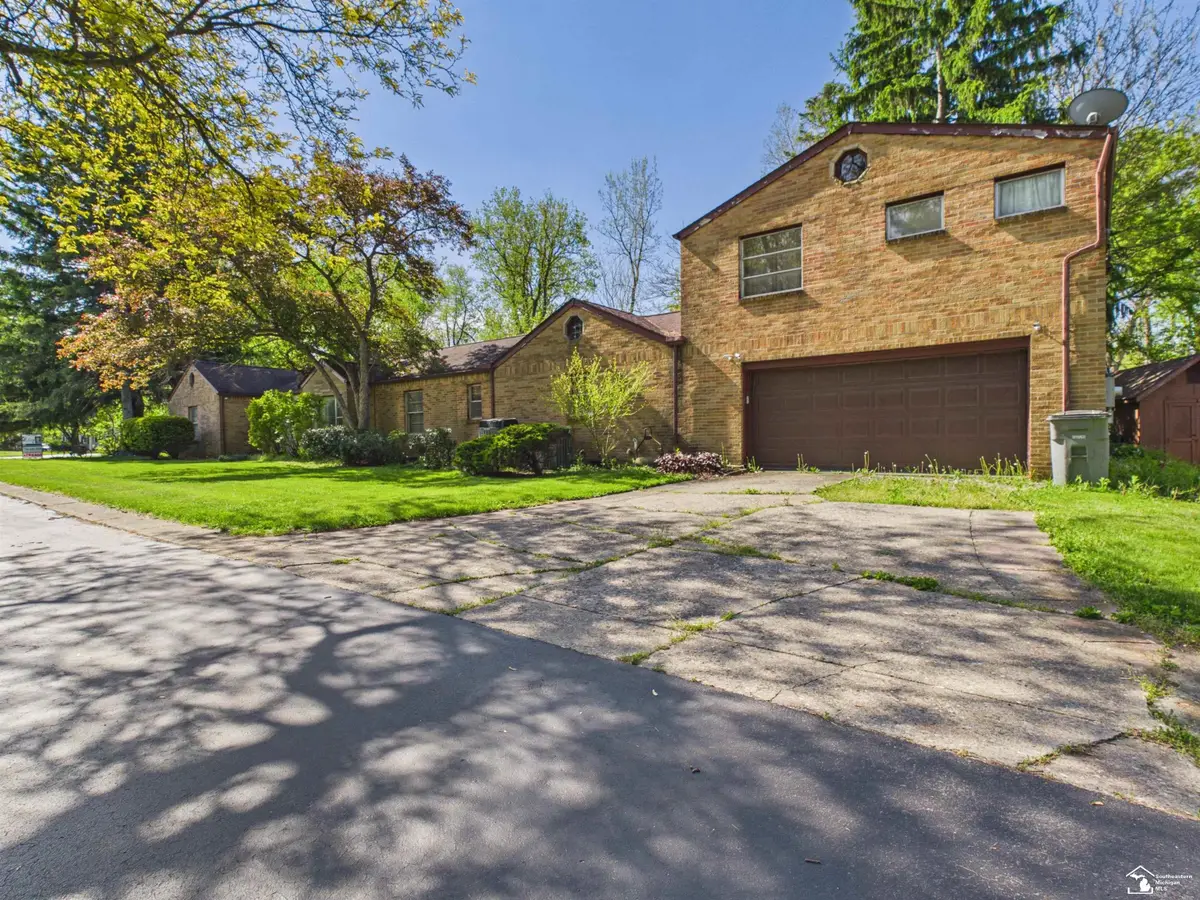 7211 Wildhaven Park RD, Lambertville, MI 48144 - #1