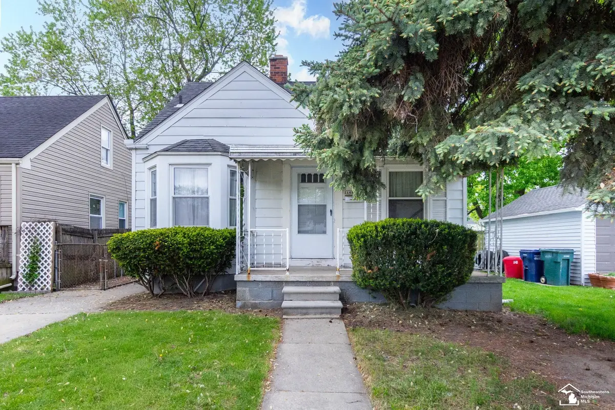 2169 Cicotte AVE, Lincoln Park, MI 48146 - #1