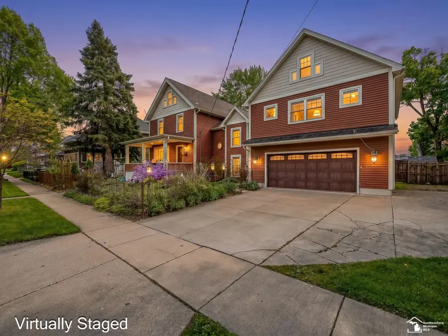 404 E Elm AVE, Monroe, MI 48162 - #2