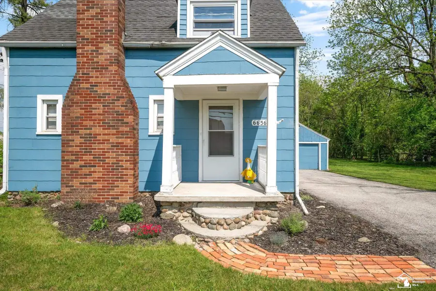 6656 Secor RD, Lambertville, MI 48144 - #3