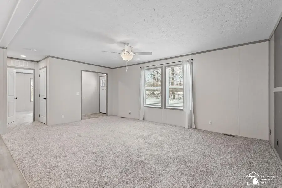 8575 N Rollin Hwy HWY, Addison, MI 49220 - #2