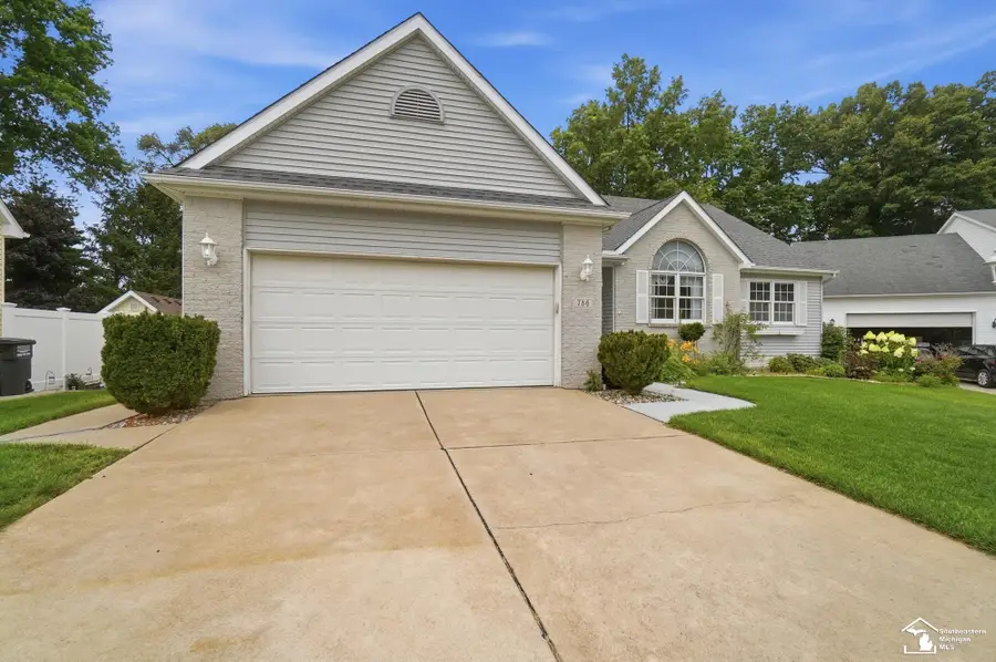 786 Santa Fe CT, Temperance, MI 48182 - #2