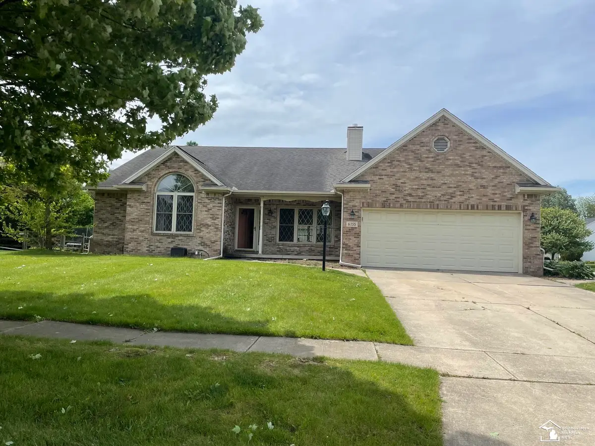 6755 Marzden DR, Lambertville, MI 48144 - #1