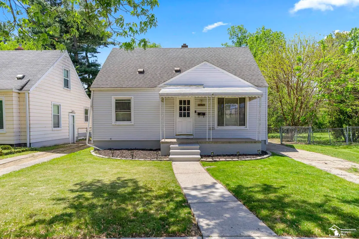 15507 Woodbine, Redford, MI 48219 - #1