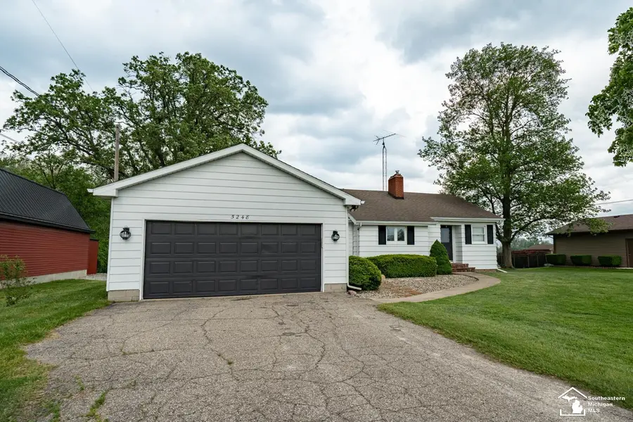 5248 S Custer RD, Monroe, MI 48161 - #3