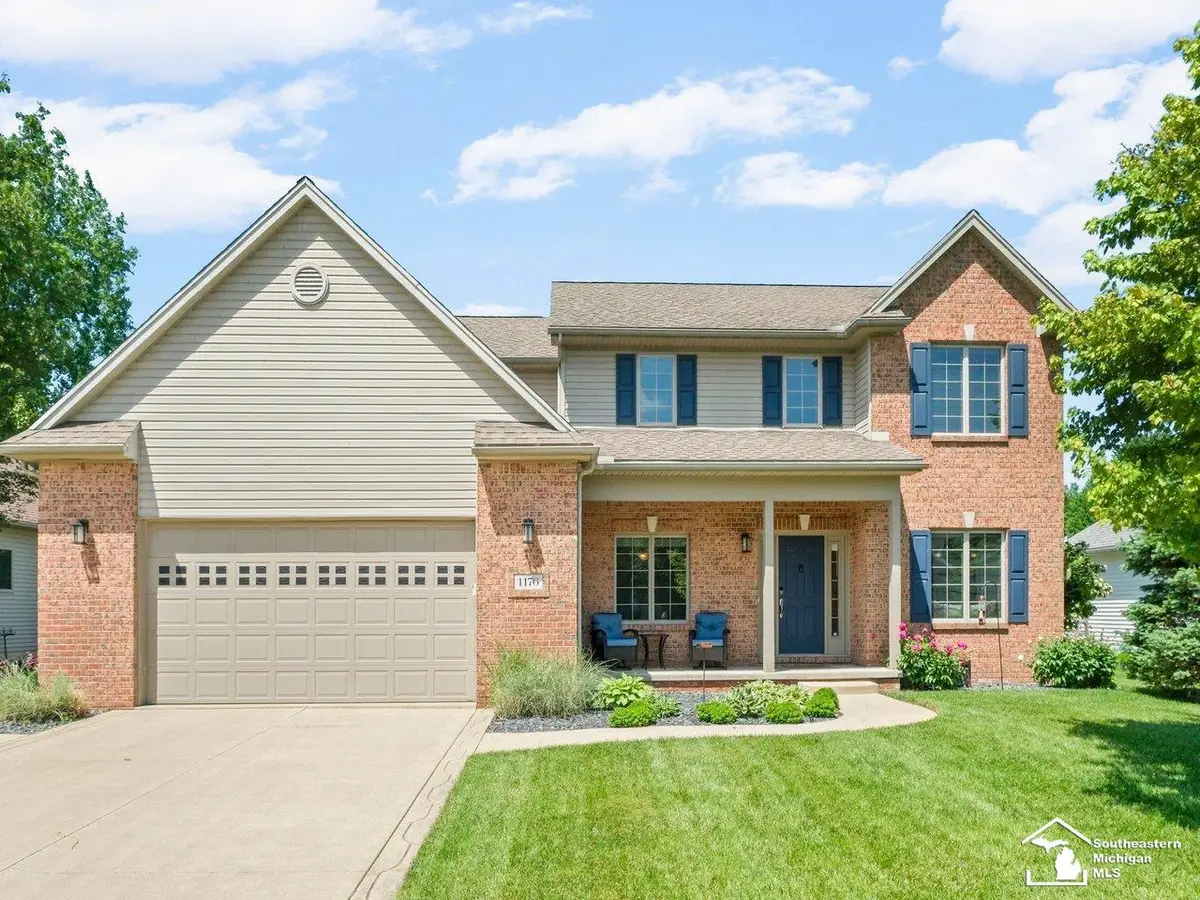 1176 Twin Lakes DR, Temperance, MI 48182 - #1