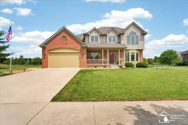 762 Valmont DR, Monroe, MI 48162