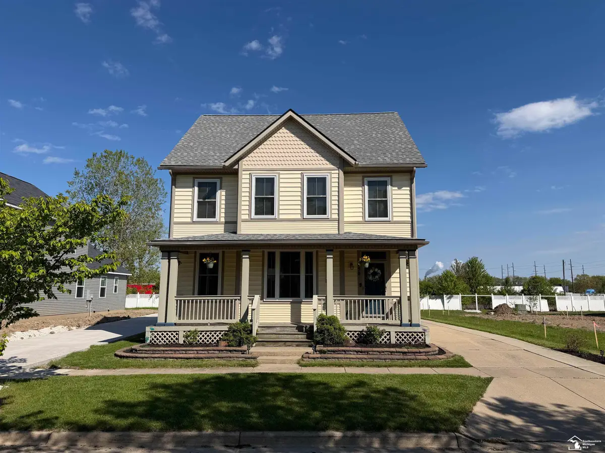 450 Mason Run BLVD, Monroe, MI 48162 - #1