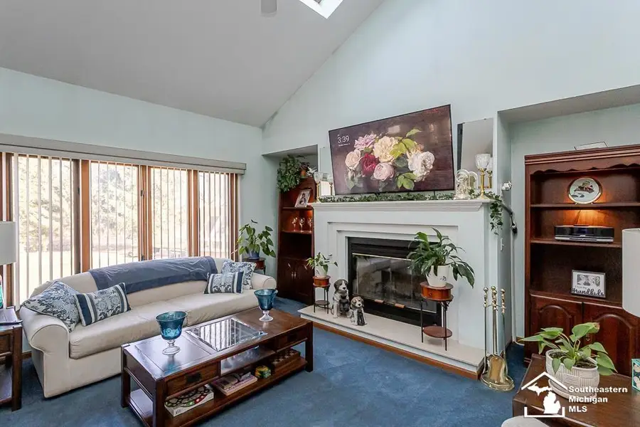6820 stonegate DR, Temperance, MI 48182 - #3
