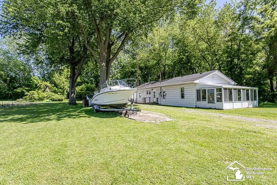 13838 Bayside DR, Monroe, MI 48161 - #3