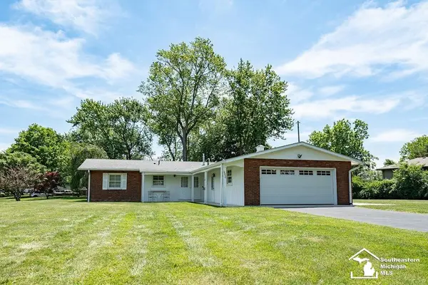 14950 Nobil, Monroe, MI 48161