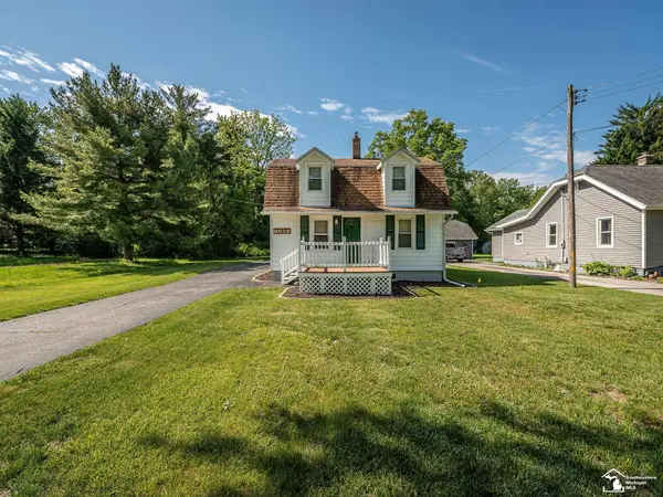 1149 W Dean RD, Temperance, MI 48182