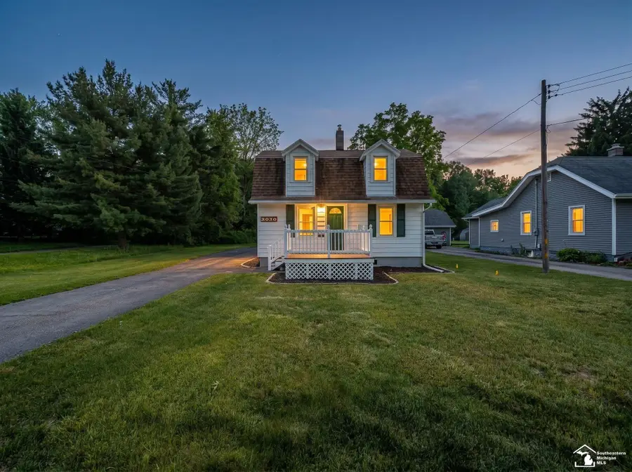 1149 W Dean RD, Temperance, MI 48182 - #2