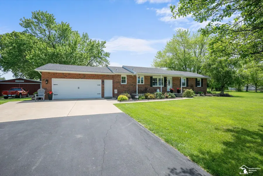 2205 lotus DR, Erie, MI 48133 - #2