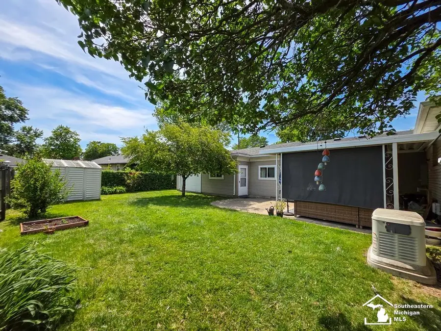 419 Richards, Monroe, MI 48162 - #3