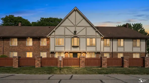 30200 Southfield RD, Southfield, MI 48076