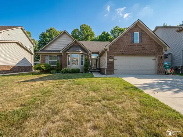 17613 Lange AVE, Romulus, MI 48174