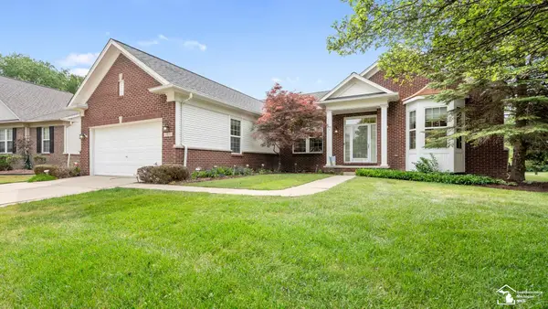 24219 Charlevoix ST, FlatRock, MI 48134