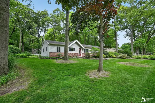 2854 Thunderbird Trail TRL, Lambertville, MI 48144