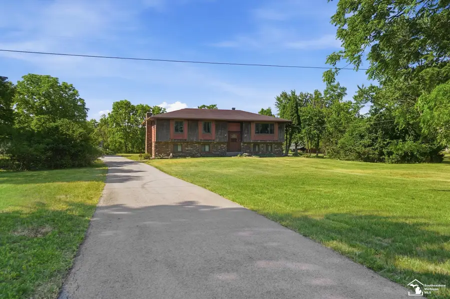 5343 Section RD, Ottawa Lake, MI 49267 - #3