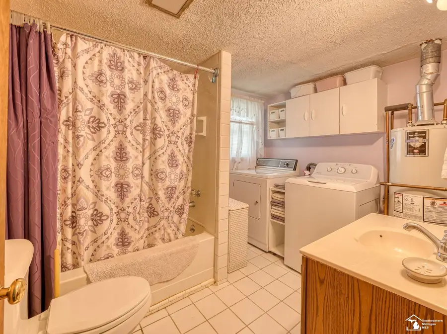 13857 Lake DR, Monroe, MI 48161 - #3
